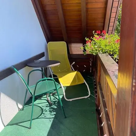 Apartment Blumenhof - Erholung Pur, Traumhafte Aussicht Zell im Wiesenthal